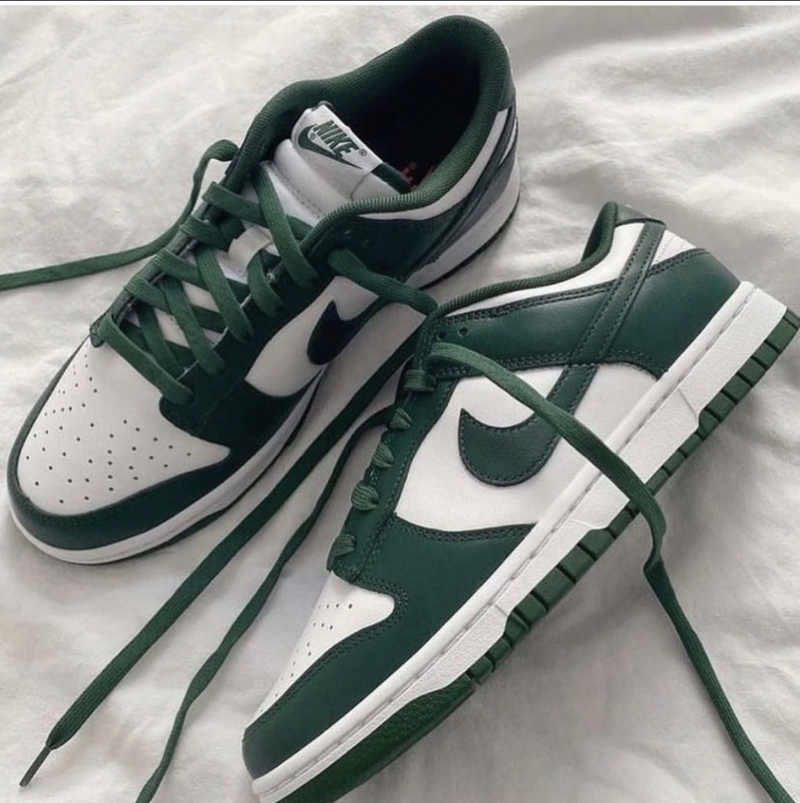DUNK LOW SB GREEN