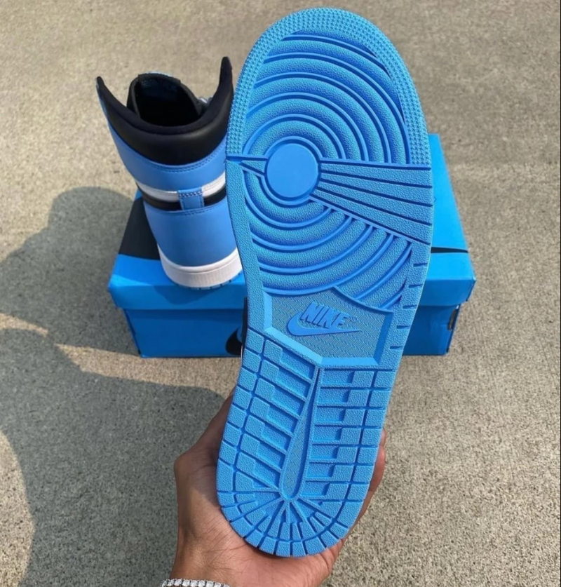 JORDAN 1 High OG UNC Toe